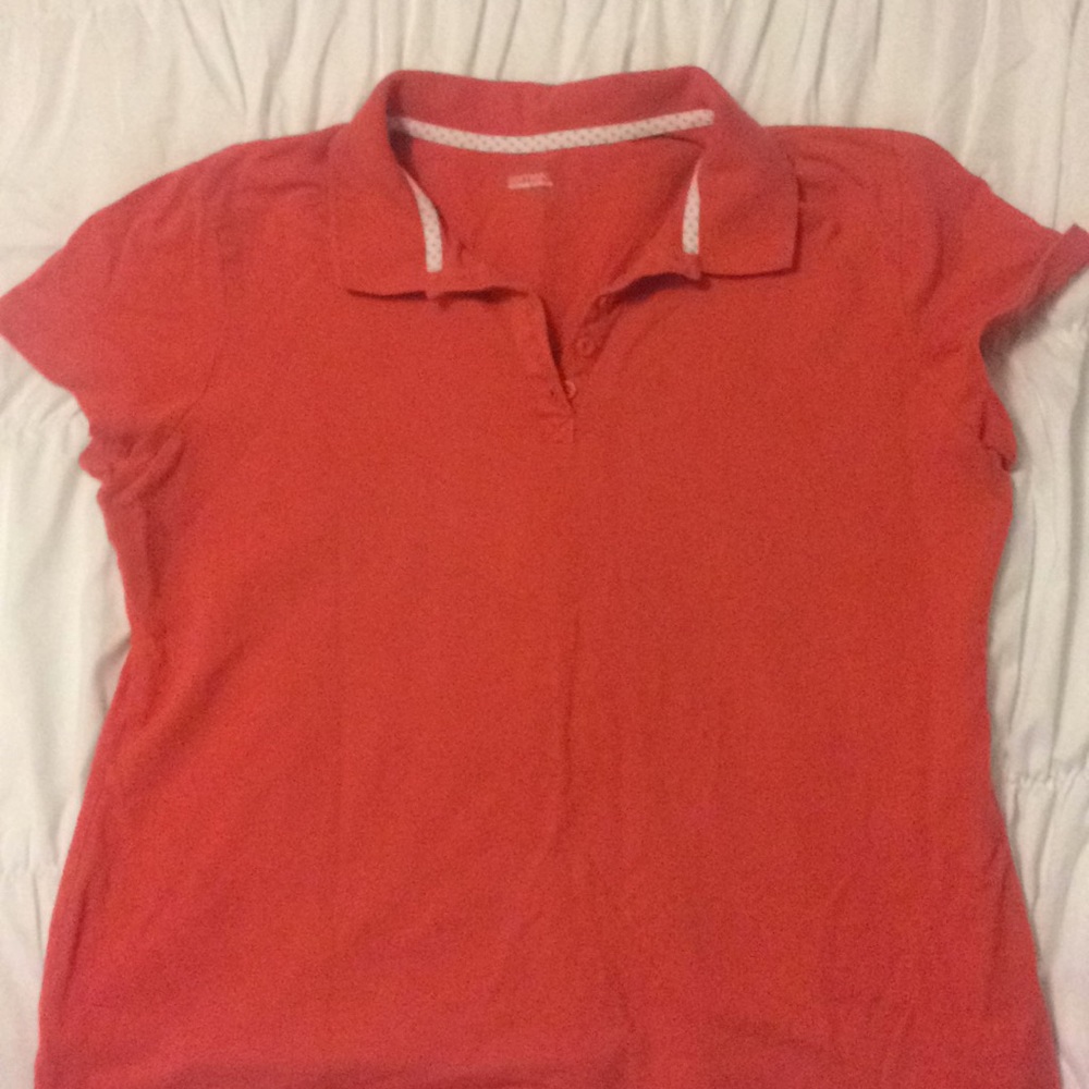 Coral polo